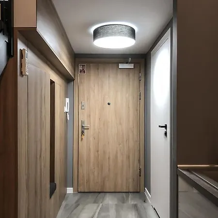 Apartment Airport